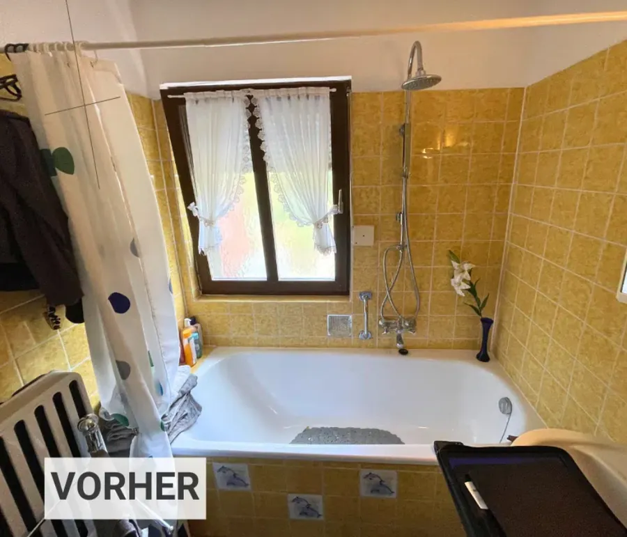Vorher: altes Bad mit Badewanne